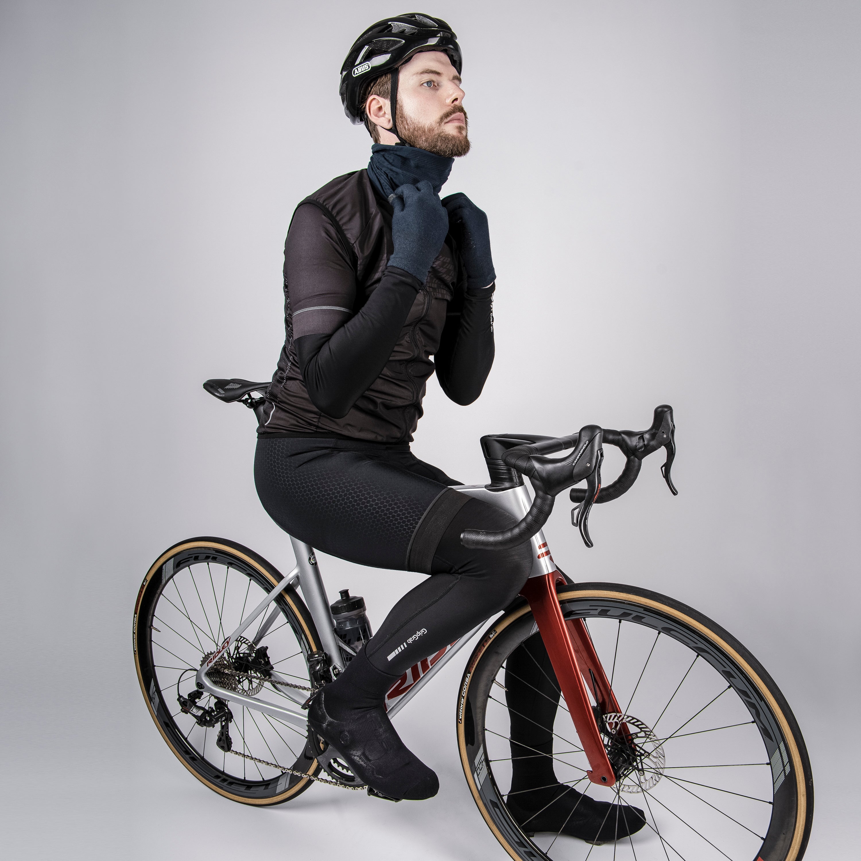 Freedom Warp Knitted Seamless Neck Warmer