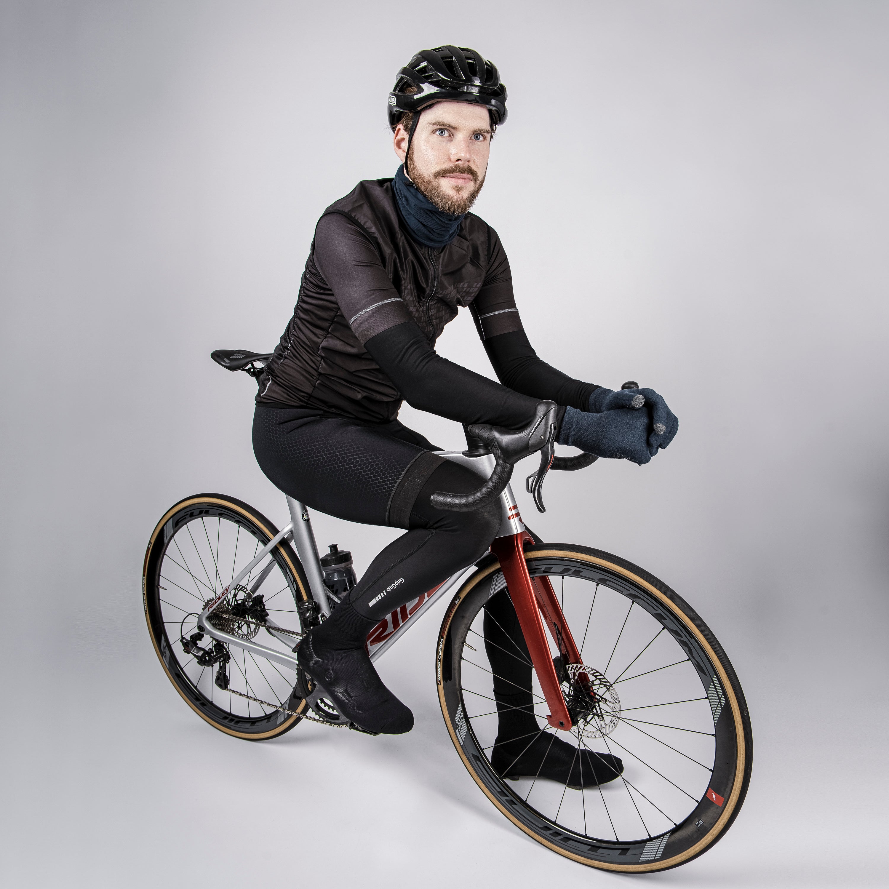 Freedom Warp Knitted Seamless Neck Warmer